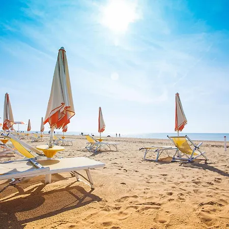 Villa Charming Two-storey Flat Bibione
