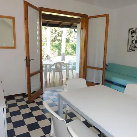 Charming Two-storey Flat Villa *